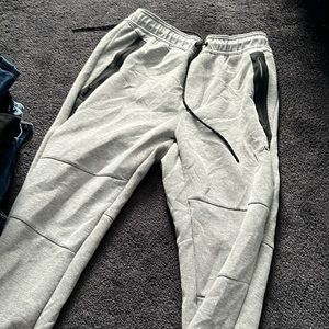 American Eagle Sweats- gray- also have in white and light gray